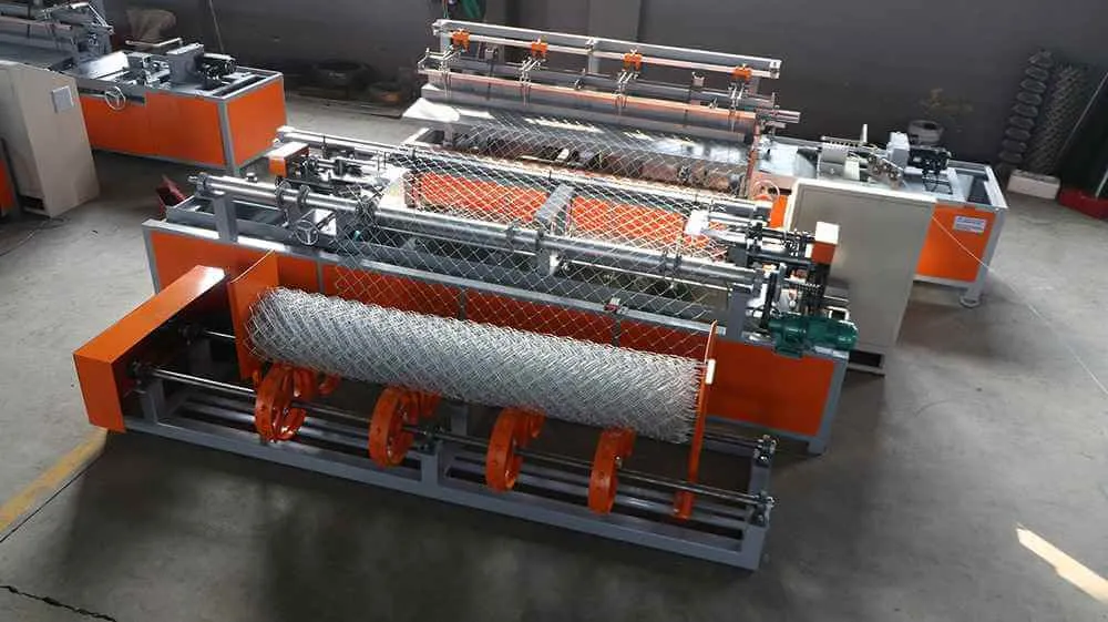 automatic chain link machine